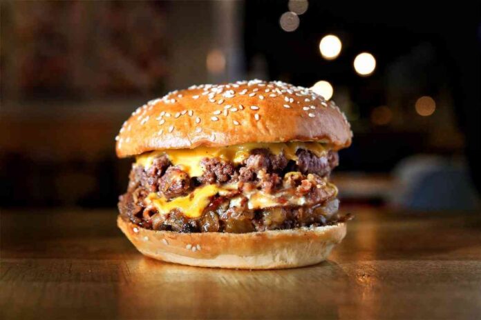 Goiko Grill crea una hamburguesa especial para el clásico 1