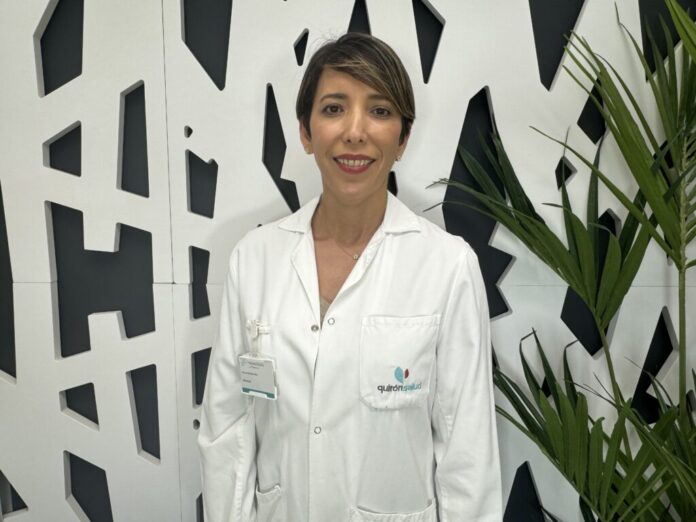 Lourdes Ruiz, oftalmóloga de Policlínica Gipuzkoa: "Con la microexfoliación palpebral prevenimos la blefaritis, una de las causas principales del orzuelo y del ojo seco"