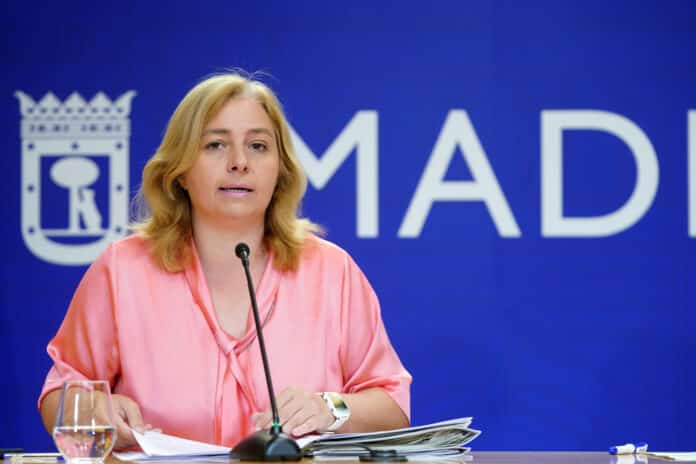 Inma Sanz, delegada de Vicealcaldía, Portavoz, Seguridad y Emergencias, en la rueda posterior a la Junta de Gobierno