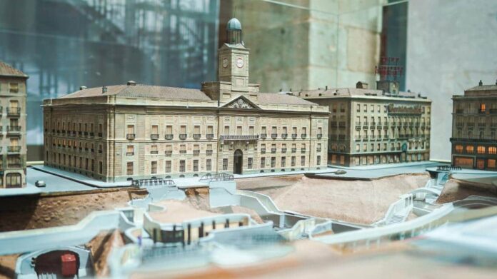 muestra de la exposición Antonio Palacios El Arquitecto de Metro