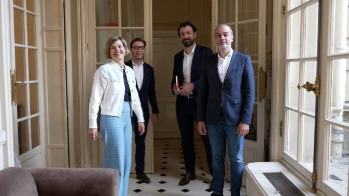HR Path obtiene una financiación récord de 500 millones de euros de Ardian para acelerar su estrategia de crecimiento internacional y consolidar su posición como líder en Transformación de Recursos Humanos