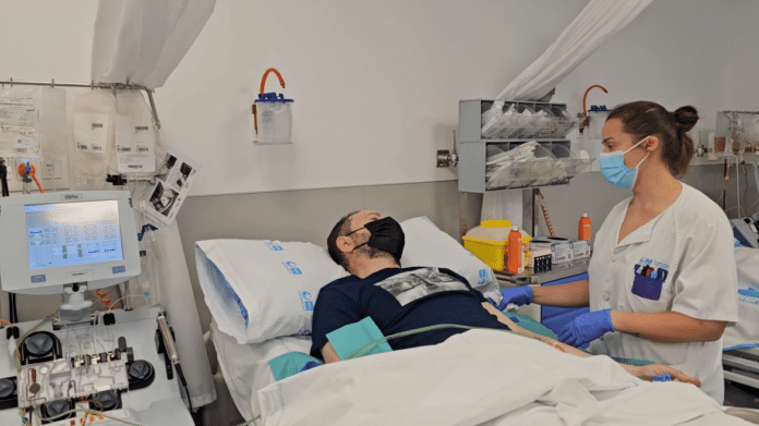 tratamiento con terapia CAR-T 
