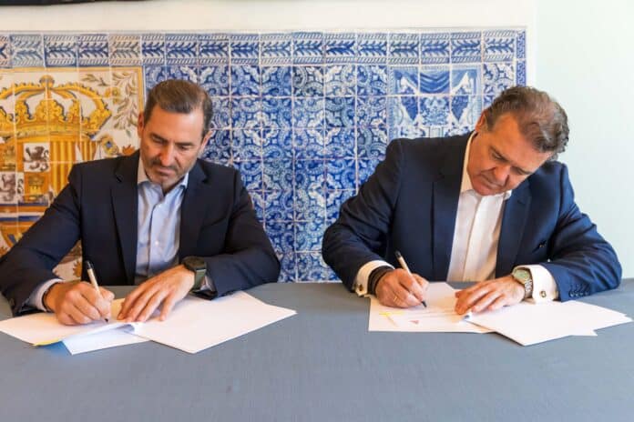 La concejala delegada de Turismo, Almudena Maíllo, ha firmado un convenio con la asociación Madrid Enoturismo para la promoción de la capital como destino enoturístico 1