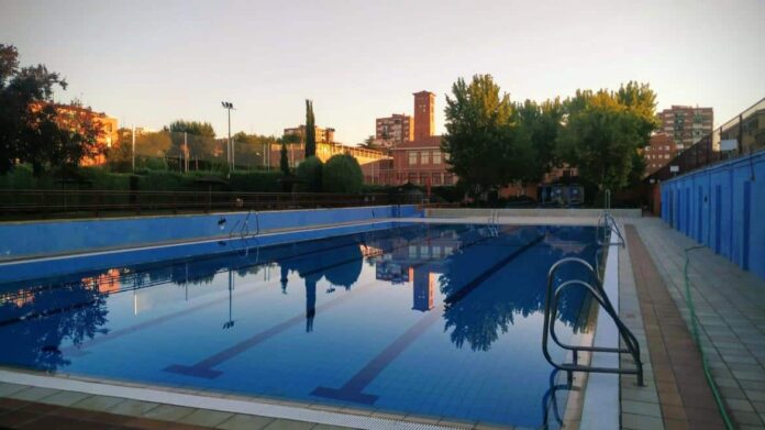 PISCINA SAN VICENTE DE PAÚL