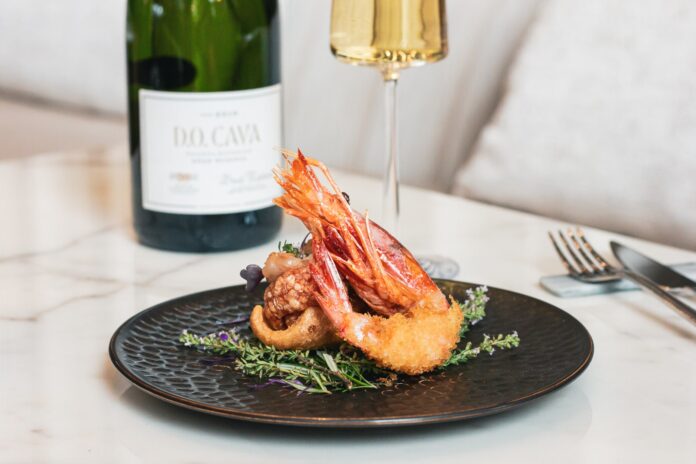 Hotel Tapa Tour en Madrid: platos informales de alta cocina.
