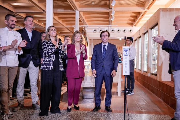 Acto de inauguración del Mercado Municipal de San Cristóbal 