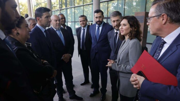 La presidenta recibe a los alcaldes