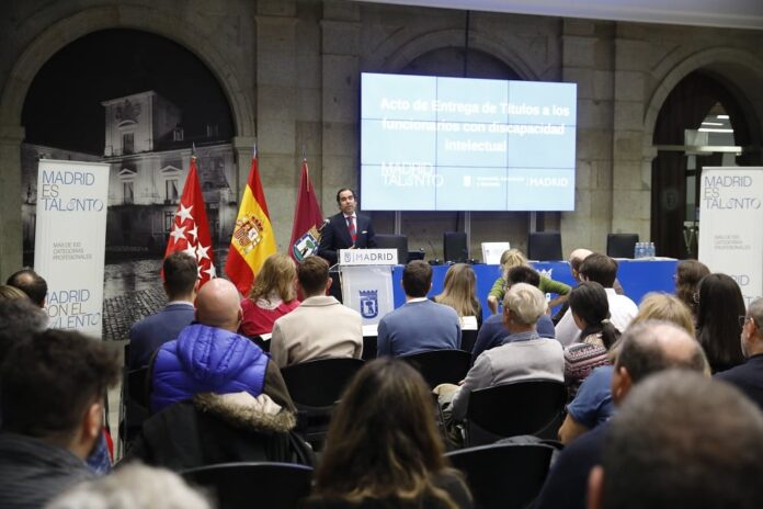 El Ayuntamiento de Madrid sigue apostando por la inclusión e integra en su plantilla a 24 nuevos funcionarios con discapacidad intelectual1