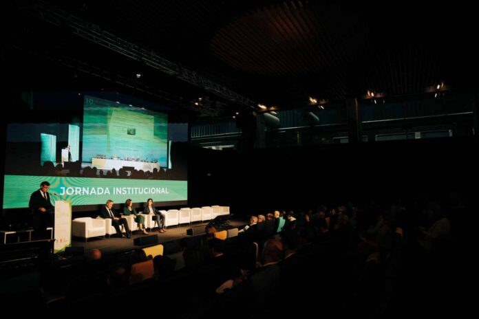 Escenario de la 16ª Conferencia Española Passivhaus para el sector de la construcción