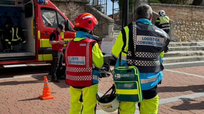 Los responsables del Dispositivo Sanitario de SUMMA 112, en el simulacro de Villamanta