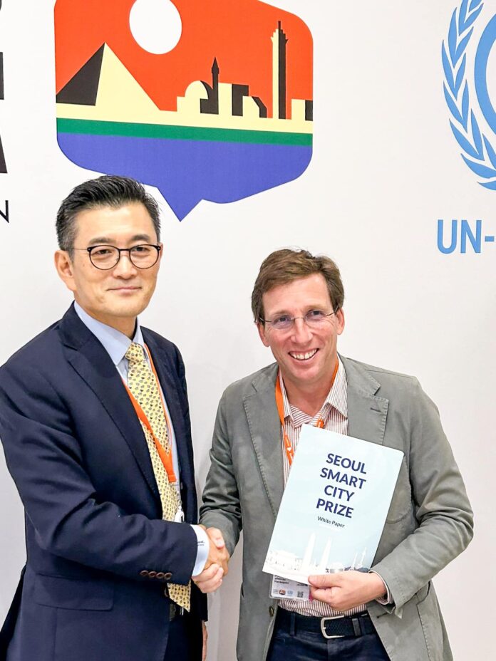 El alcalde de Madrid, José Luis Martínez-Almeida, en la XII Sesión del Foro Urbano Mundial WUF12, convocado por el Programa de las Naciones Unidas para los Asentamientos Humanos (ONU-Hábitat)