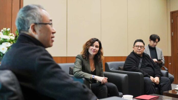Díaz Ayuso presenta en el Seoul Arts Center el Ballet Español de la Comunidad de Madrid y el programa de auxiliares de danza en centros educativos
