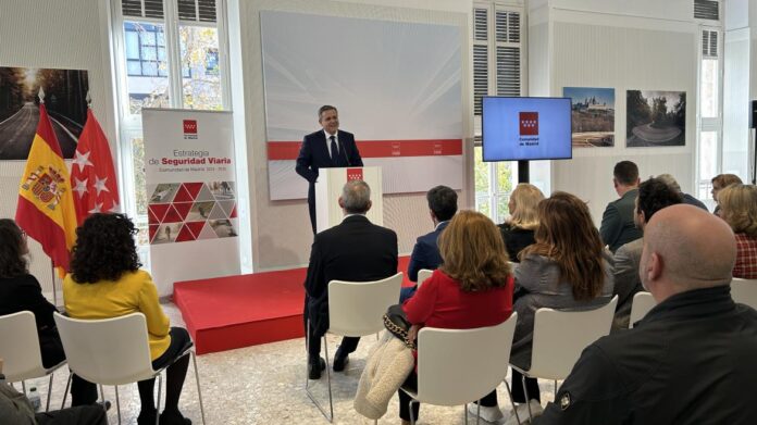 El consejero Jorge Rodrigo durante la presentación de la Estrategia de Seguridad Viaria de la Comunidad de Madrid