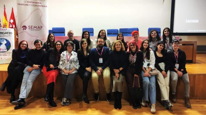 foto de grupo Semap con la gerente de Atención Primaria