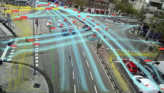 Imagen de recurso de una grabación del tránsito en avenida de América de Madrid, a través de la información registrada por cámaras con inteligencia artificial
