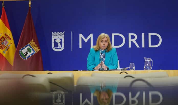 La vicealcaldesa y portavoz municipal, Inma Sanz, durante la rueda de prensa
