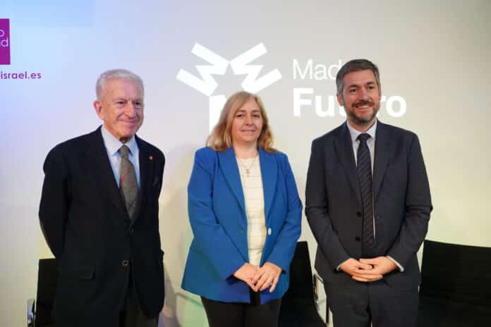 Sanz en la clausura de la IV Asamblea General de la asociación Madrid Futuro