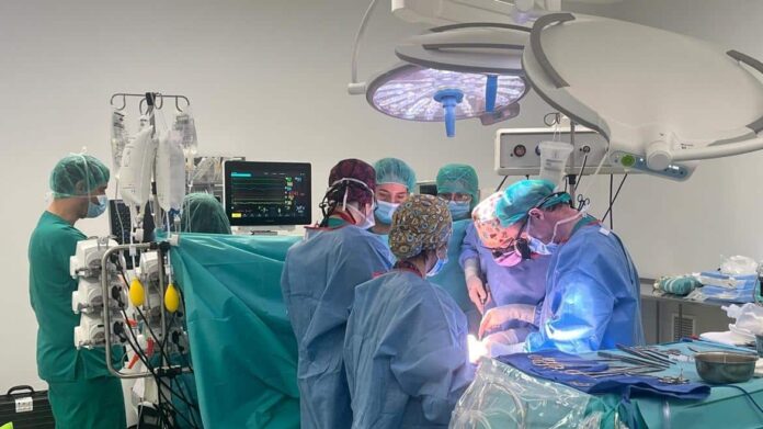 Trasplante en quirófano del Hospital 12 de Octubre