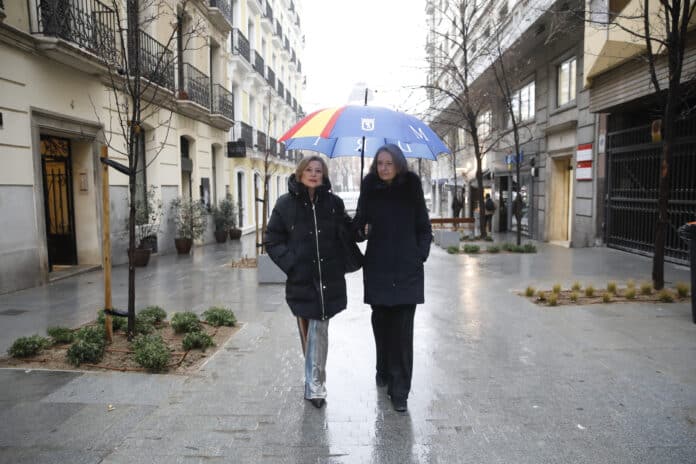 Visita de hoy a las calles de Recoletos y del Cid 