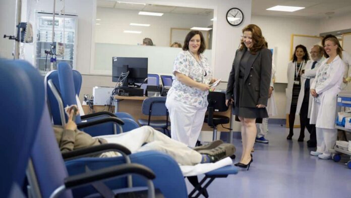 La consejera Fátima Matute en la presentación del II Plan de Mejora de la Atención Sanitaria a Personas con Enfermedades Raras