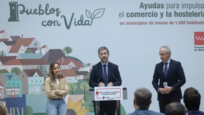 El consejero Miguel Ángel García Martín presenta las nuevas ayudas del programa Pueblos con Vida 