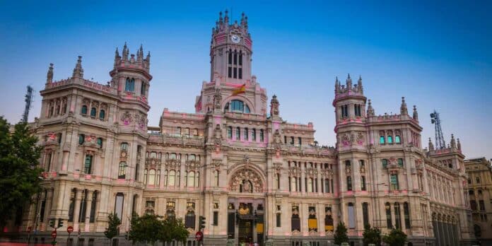ACCIONA Energía se adjudica la gestión energética del ayuntamiento de Madrid