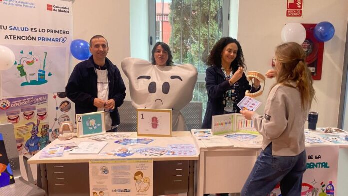Mesa informativa de profesionales de Primaria