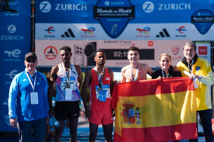 Cea junto algunos de los premiados de la 47ª Zurich Rock and Roll Running Series Madrid