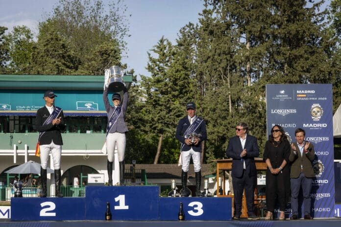 Almeida entrega el Gran Premio de Madrid del Longines Global Champions Tour a Ioli Mytilineou