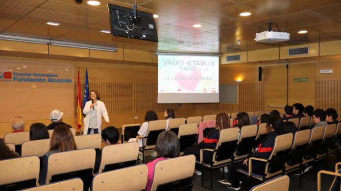 Presentación de todos los carteles participantes en el concurso