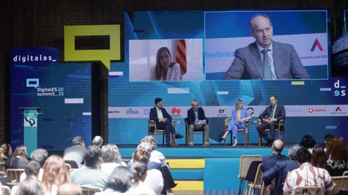 La Comunidad de Madrid expone en el DigitalES Summit 2025 su estrategia para avanzar hacia una Administración digital