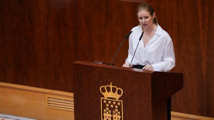 La consejera Ana Dávila comparece en la Asamblea de Madrid