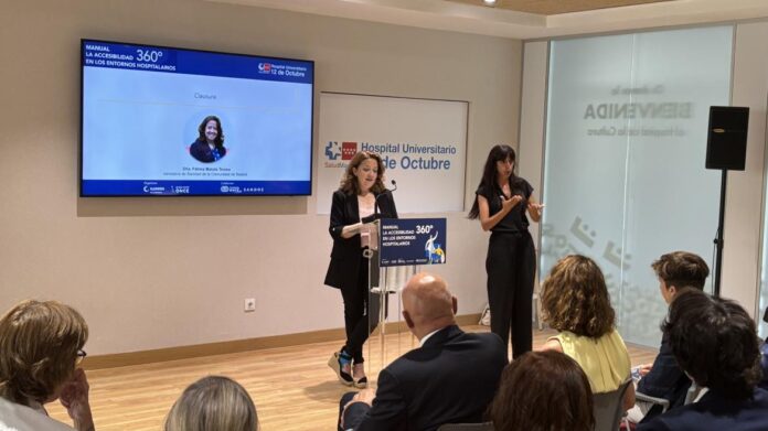 La consejera Fátima Matute presenta el libro Accesibilidad 360 en los Entornos Hospitalarios