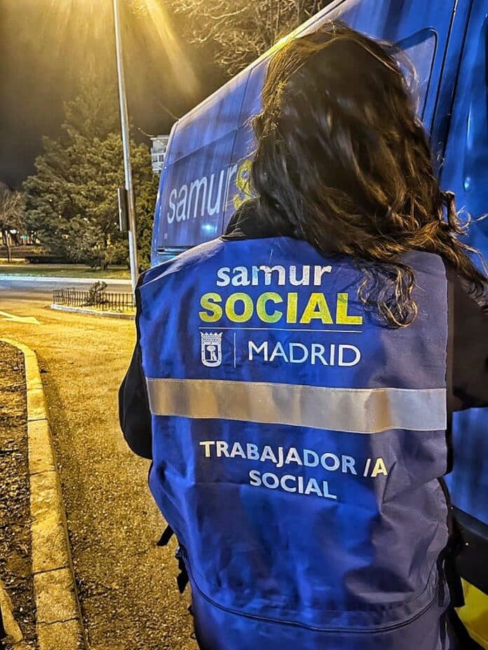 1.Archivo.TrabajadoraSAMURSocial