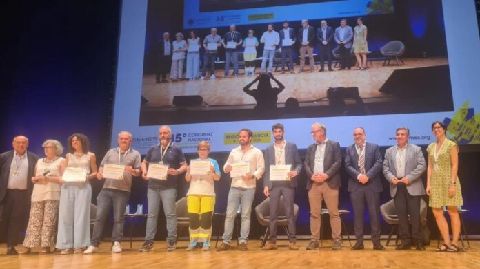 Imagen de los premiados en el Congreso de Semes