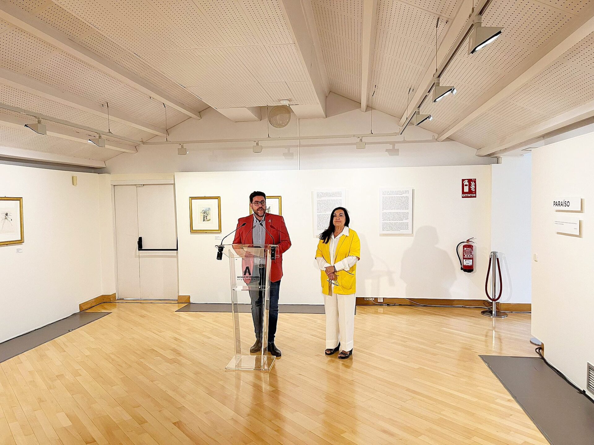 Maria Rica Santa María La Rica Inaugura la Exposición 'Salvador Dalí: La Divina ...