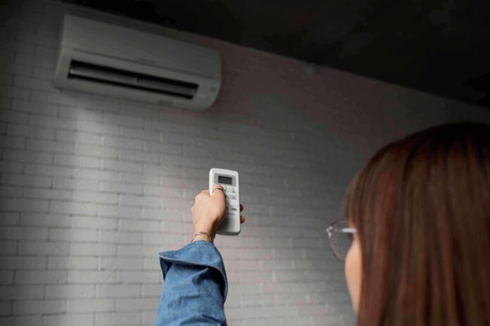 Solar360 analiza el ventilador y el aire acondicionado como alternativas para combatir el calor del verano