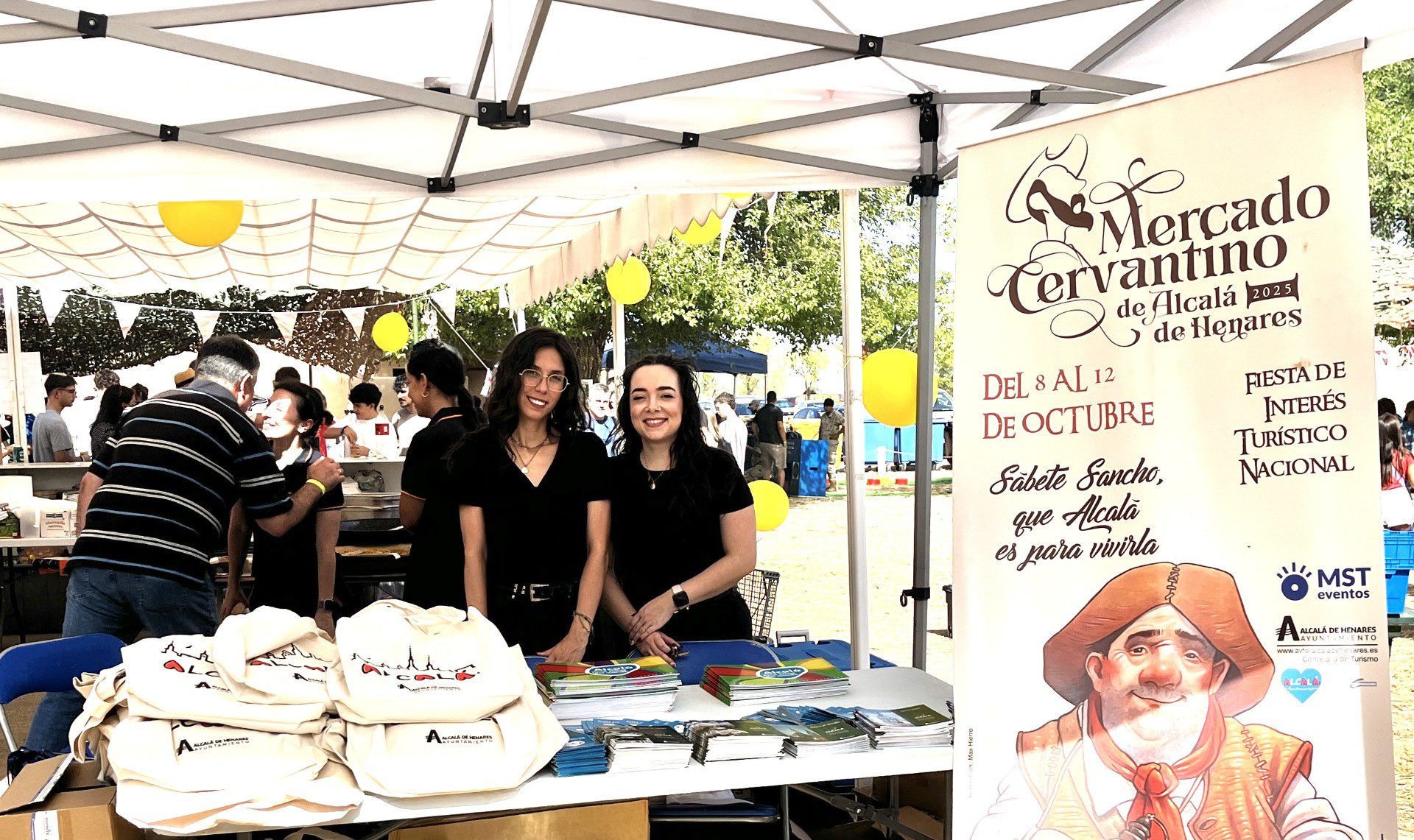 Alcalá de Henares Brilla en el Family Day del CAOC de Torrejón de Ardoz: Cultura y Tradición en Un Evento Familiar