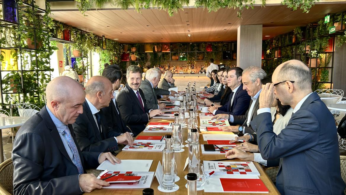 El consejero De Paco Serrano