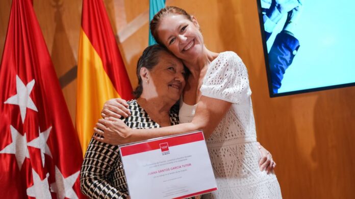 La consejera Ana Dávila durante la entrega de los reconocimientos
