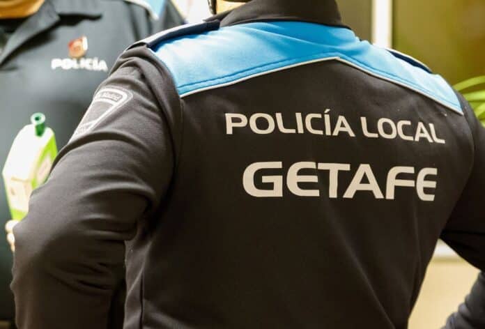 Detienen a un individuo por hurto de componentes de medidores