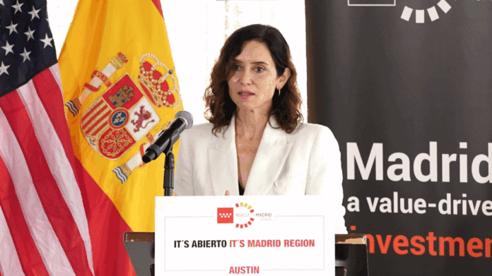 Díaz Ayuso Promueve Madrid como Hub Digital Europeo ante Empresarios The president Isabel Díaz Ayuso