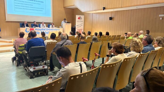 Jornada Esclerosis Múltiple 2025 Vista General salón de actos Hospital de Móstoles