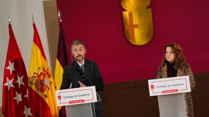 Los consejeros Miguel Ángel García Martín y Fátima Matute atienden a los medios de comunicación