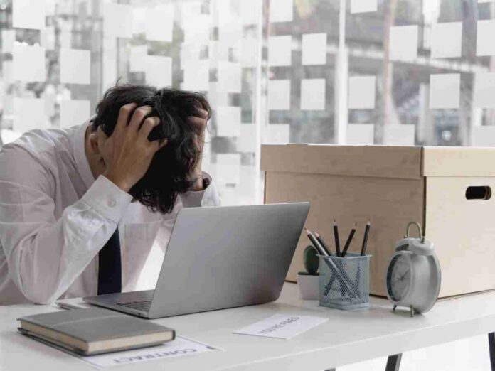 Perdiendo el Derecho al Paro: Claves para Entender las Condiciones Imagen de Axel Buffet