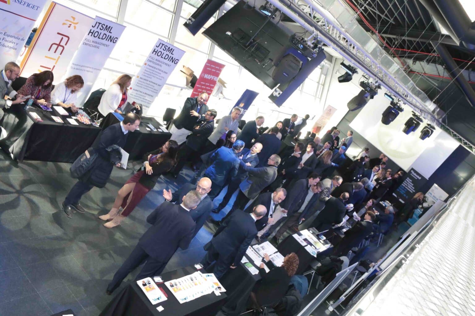 AIF Anuncia a los Galardonados de los Prestigiosos Premios ‘EXPOFINANCIAL 2025’