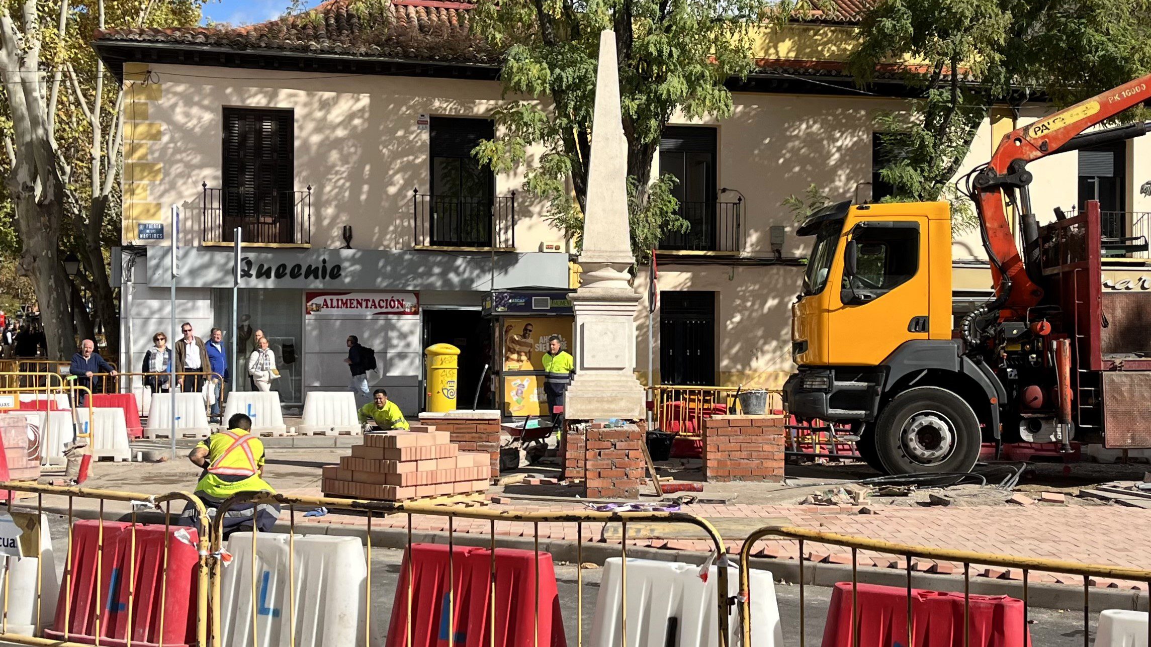 El Regreso Historico La Fuente de los Cuatro Canos Resplandece