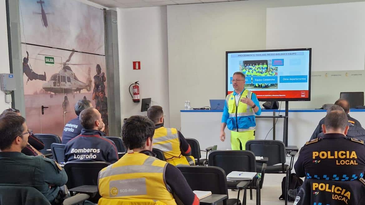 El SUMMA 112 de Madrid Presenta en La Rioja su Protocolo de Traslado para Pacientes con Riesgo Biológico Alto