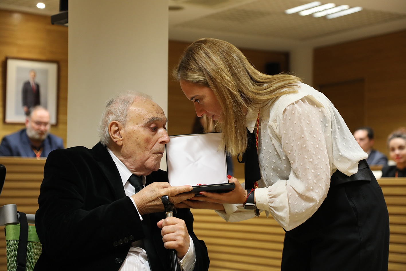 Getafe Otorga el Honor de Hijo Predilecto a César Navarro