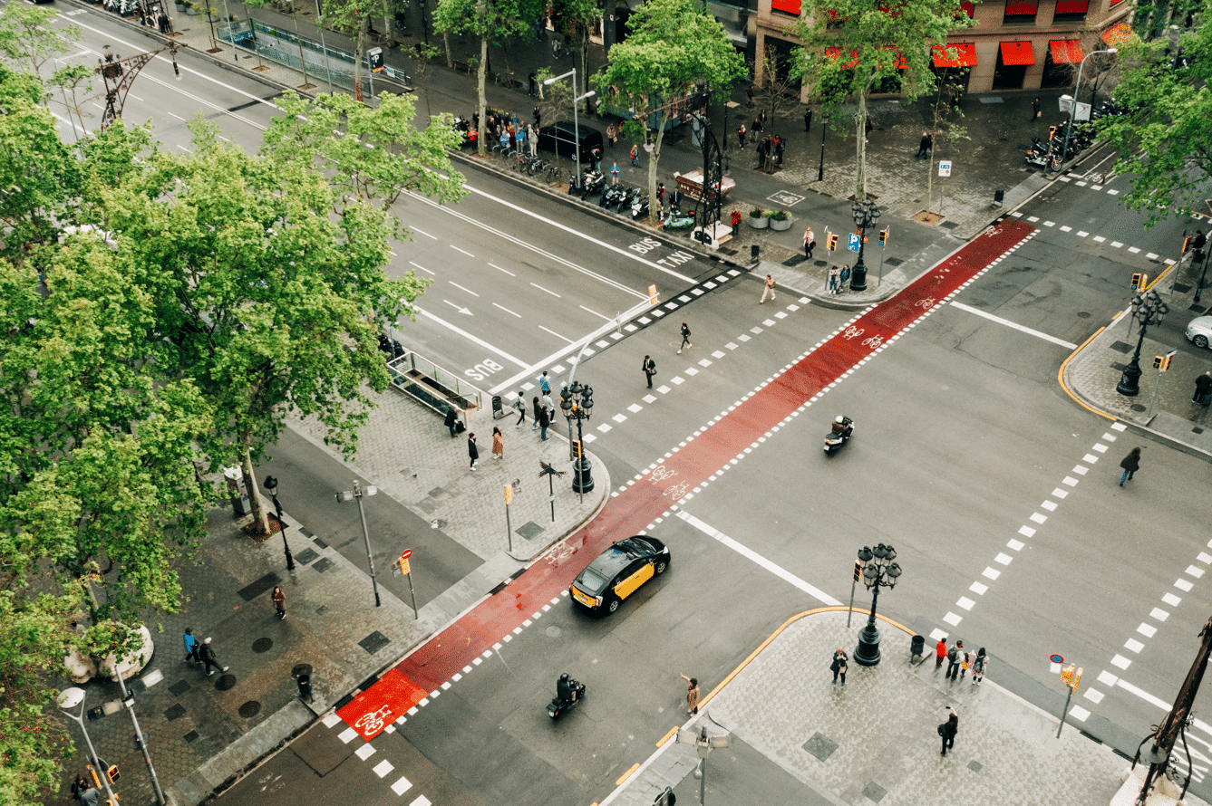 <p><strong>Kapsch TrafficCom: Impulsando la Transformación Urbana en el Plan Endreça de Barcelona</strong></p>
